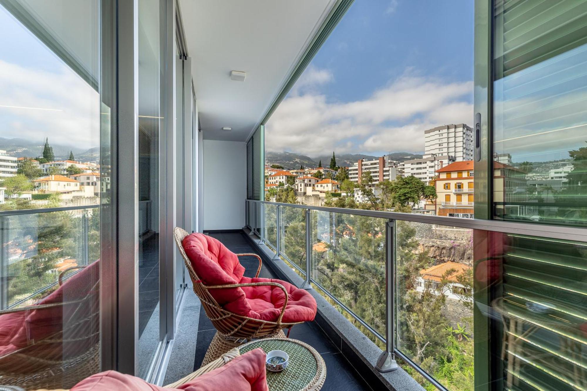 Vista Savoy By Rmz Apartment Funchal  Bagian luar foto